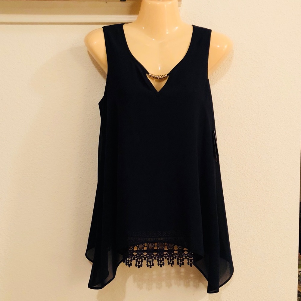Navy blue tank size S